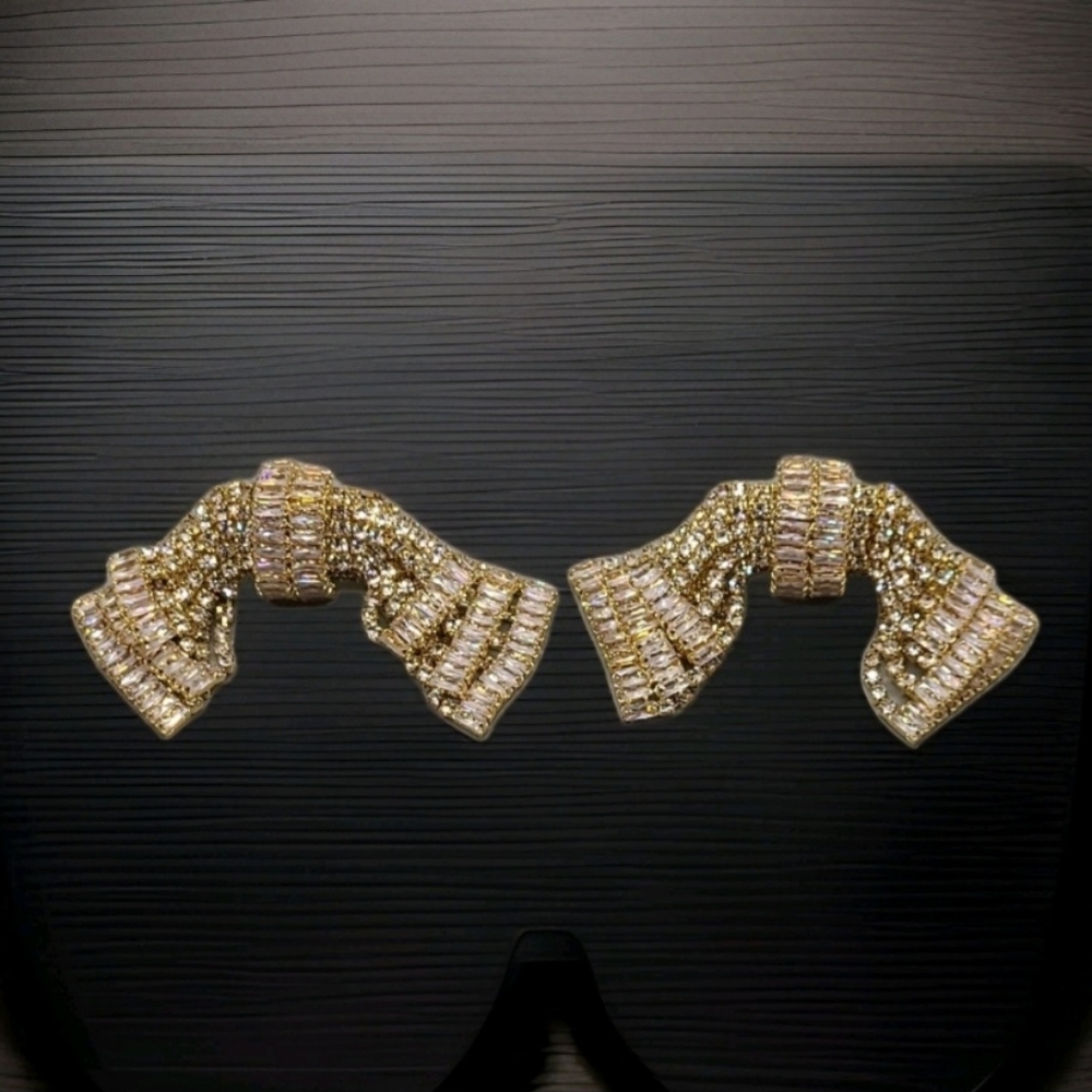 Estate AB Luxury Palace Chic Crystal Exaggerated Bow Gold Dangle Earrings - Picture 14 of 15
